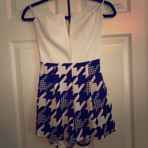 Chic Strapless Houndstooth Romper